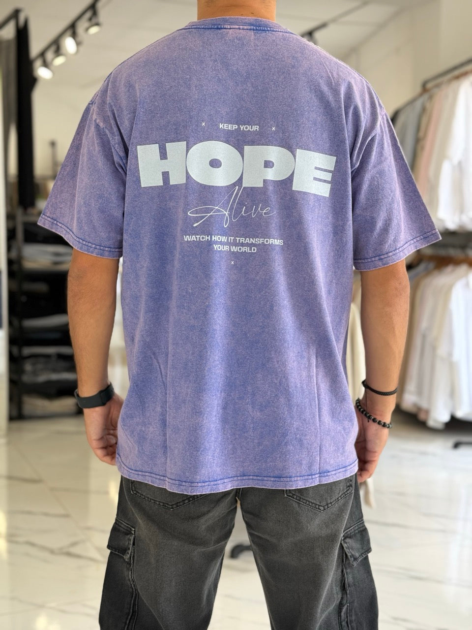 Remera oversize gastada "Hope"
