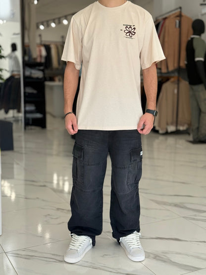 Remera oversize “Boundless”