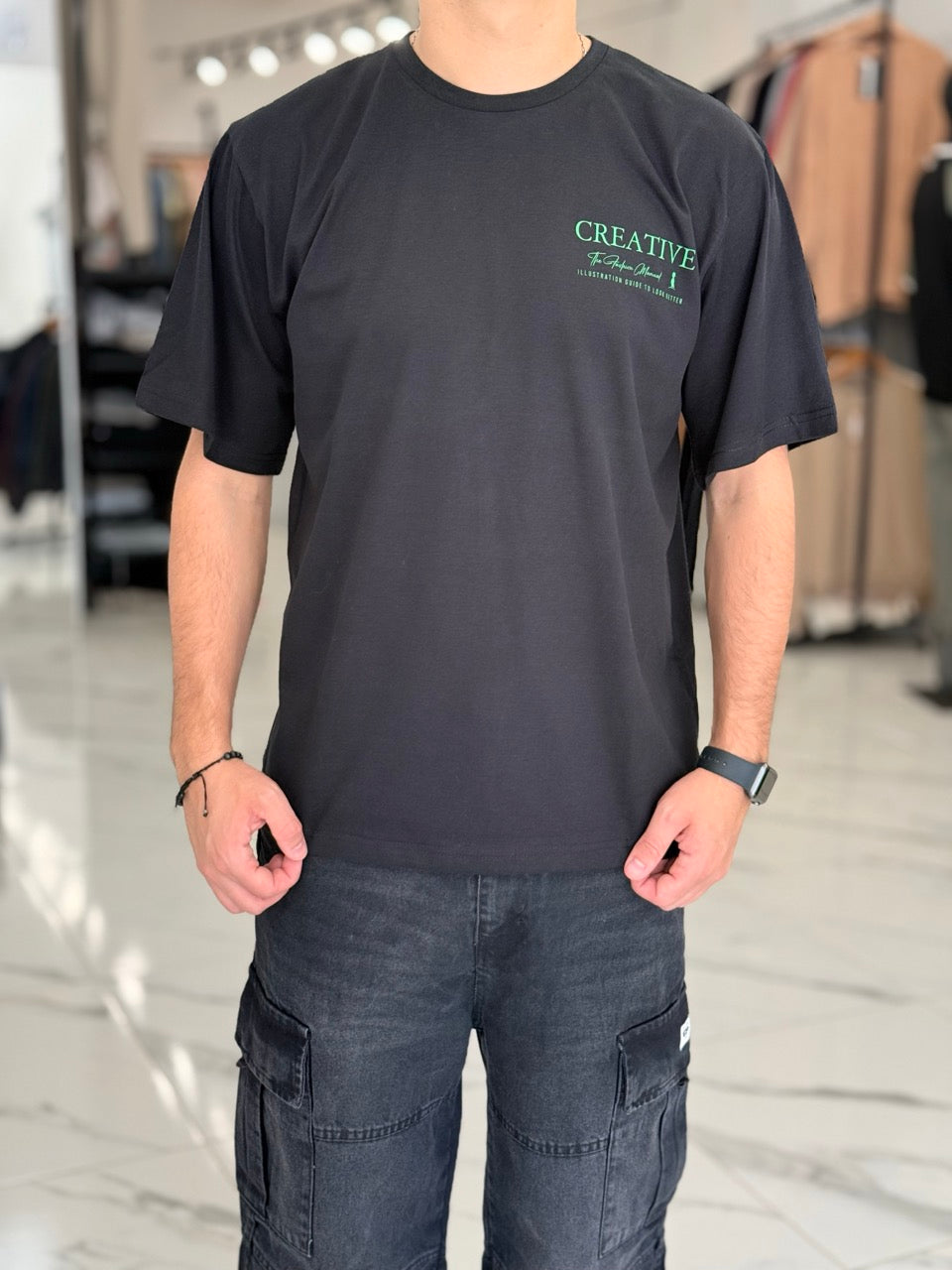 Remera oversize “Creative”