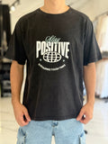 Remera oversize gastada "Positive"
