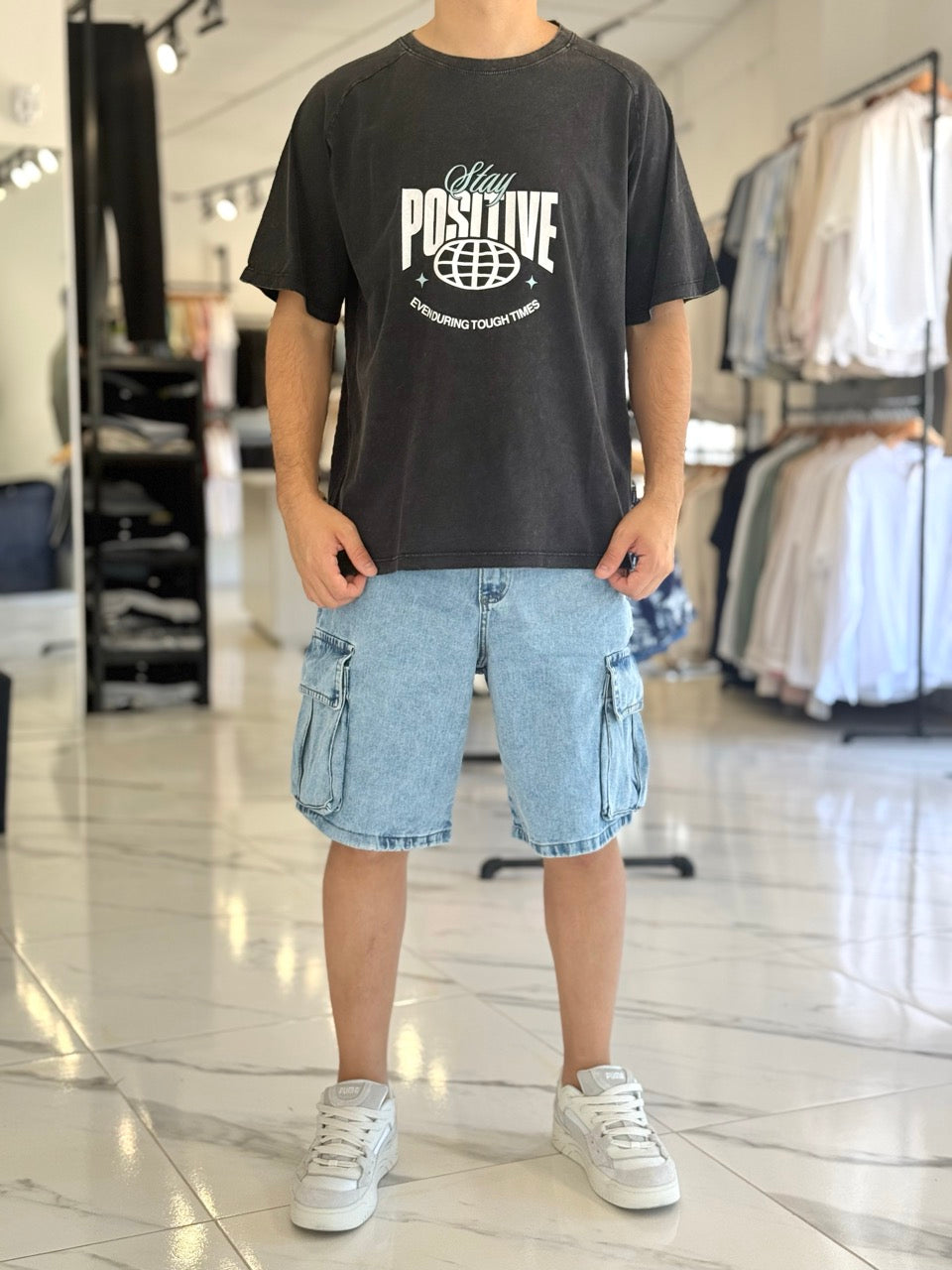 Remera oversize gastada "Positive"