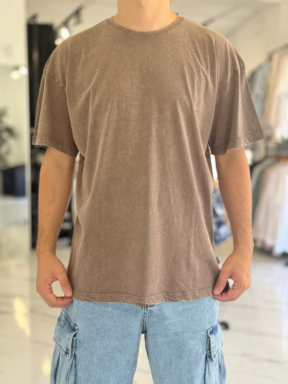 Remera oversize gastada lisa