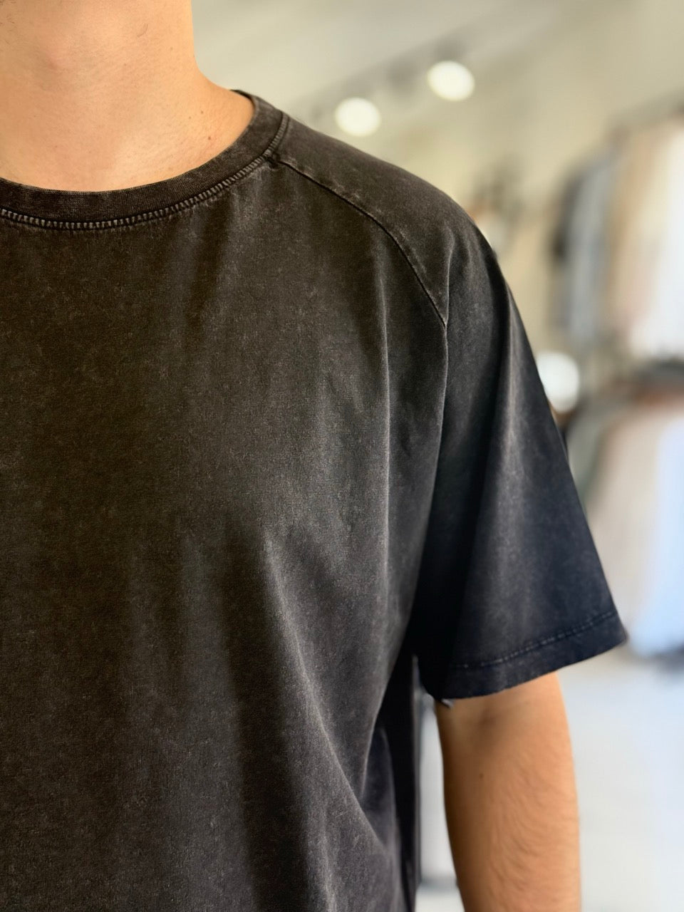 Remera oversize gastada lisa