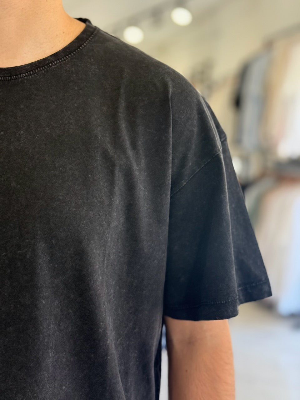 Remera oversize gastada lisa