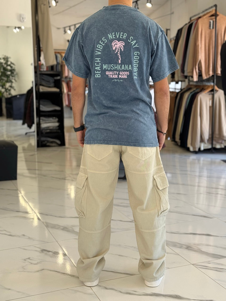 Remera oversize gastada “Beach Vibes”