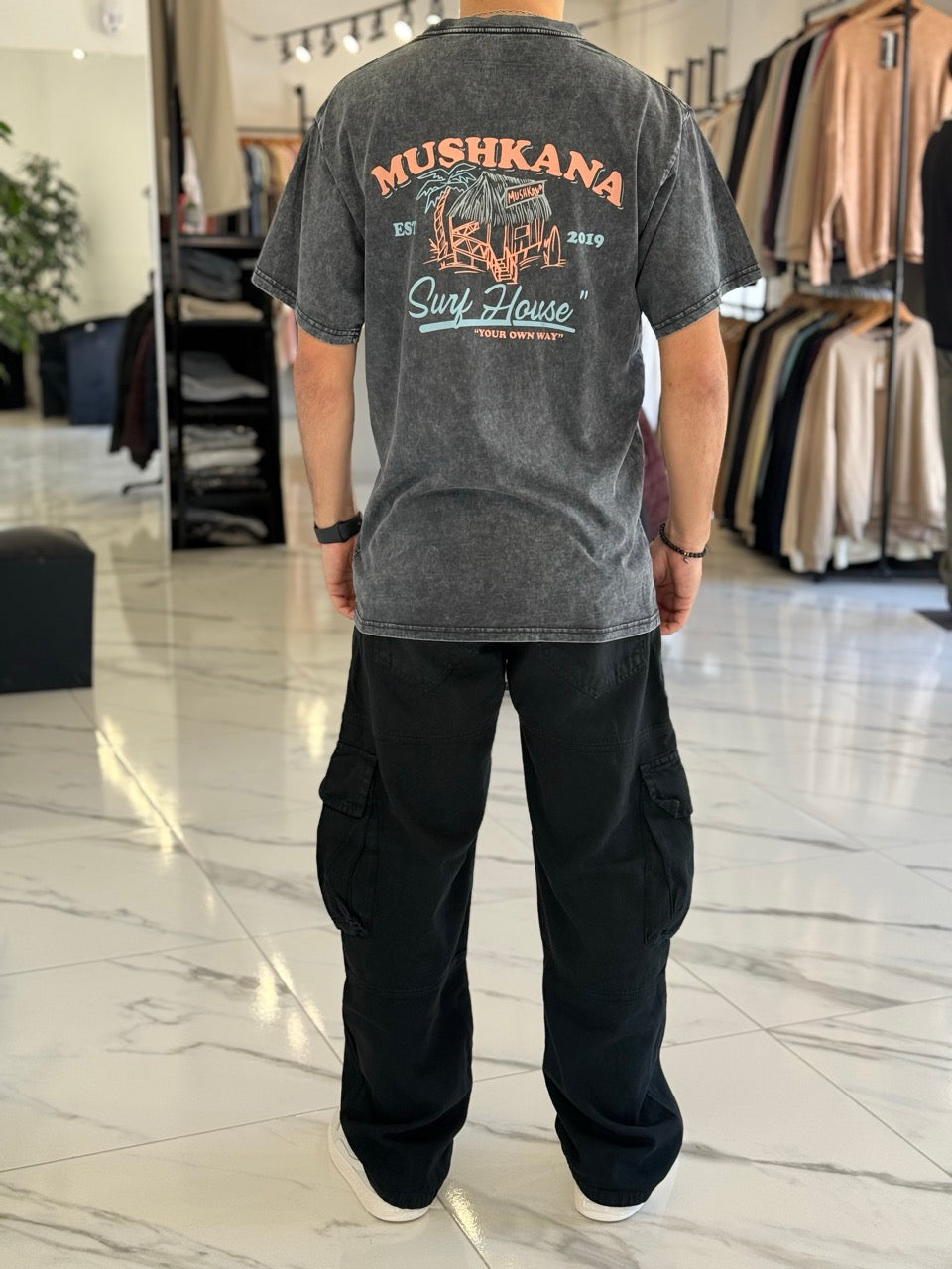 Remera oversize gastada “Surf House”