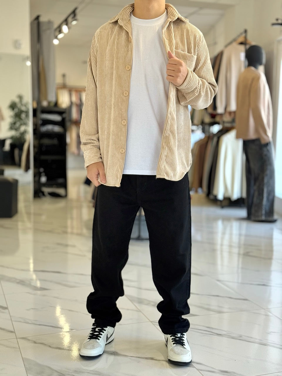 Sobrecamisa de pana beige