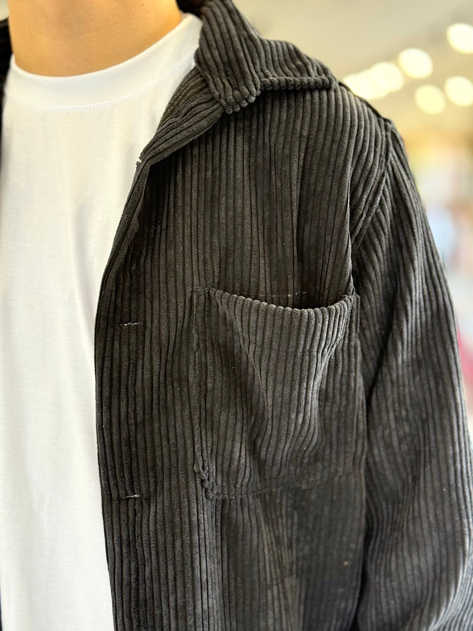 Sobrecamisa de pana negra