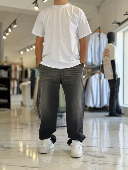 Super baggy negro gastado