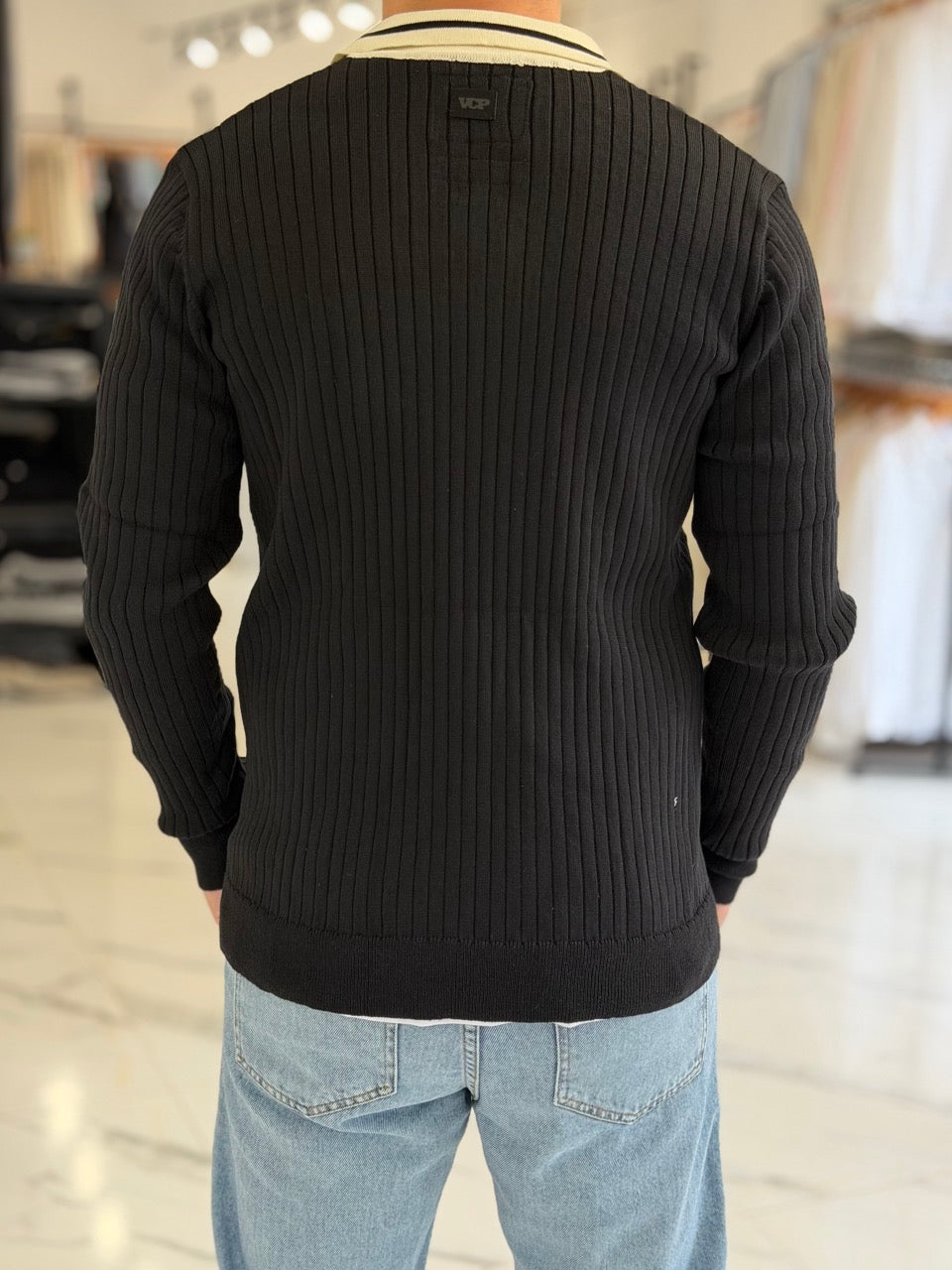 Sweater tejido "Definition"